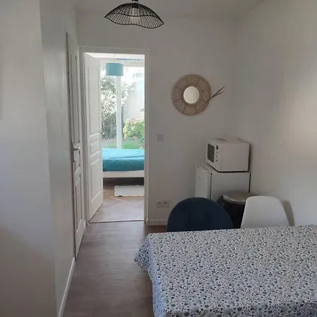 La Petite Baie * Sallenelles